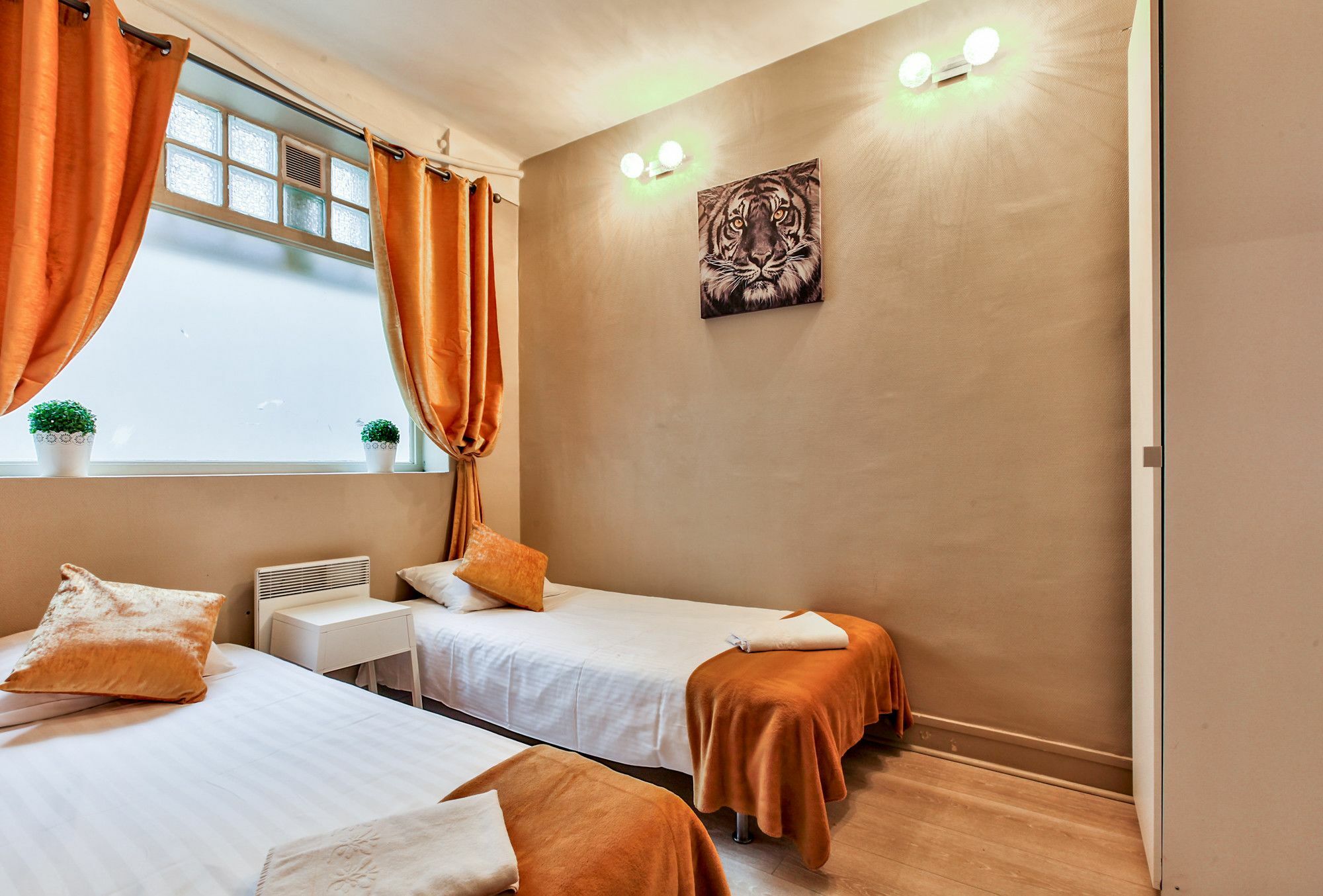 06 Design Flat Grand Boulevards Paris Exterior foto